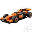 F1 pilóta McLaren versenyautóval