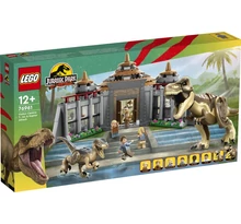 Látogatóközpont T-Rex és raptortámadás